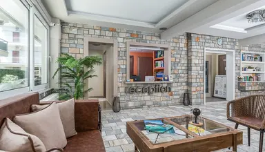 Ouzas Luxury