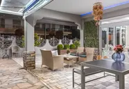 Ouzas Luxury