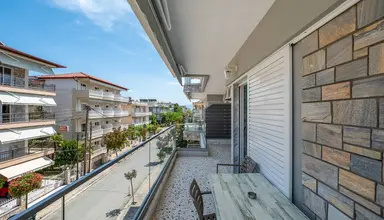 Ouzas Luxury