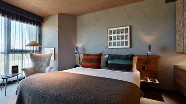 Ovolo Nishi
