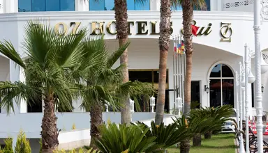 Oz Sui Resort