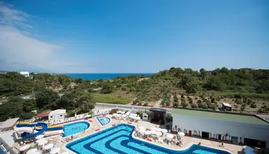 Oz Sui Resort