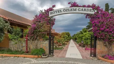 Ozlem Garden