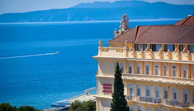 Palace Bellevue