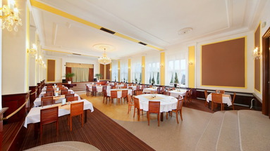 Palace Club