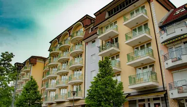 Palace (Heviz)