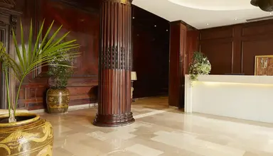 Palace Mon Repos