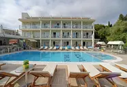 Palapart Gikas Suites & Studios