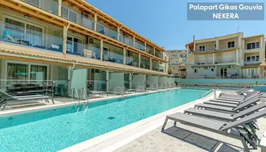 Palapart Gikas Suites & Studios
