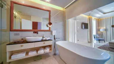 Palas Lux