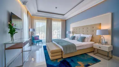 Palas Lux