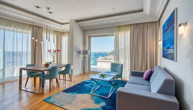 Palas Lux
