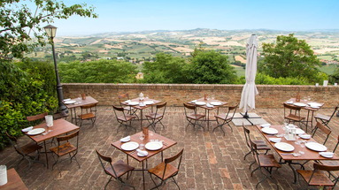 Palazzo Viviani-Castello di Montegridolfo