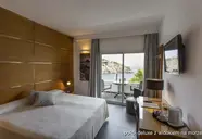 Palladium Cala Llonga