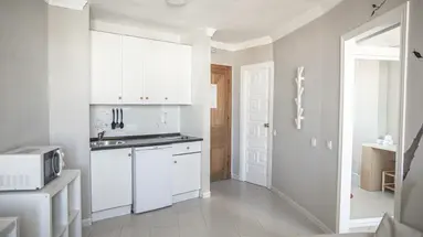 Palm Beach Club Apartments