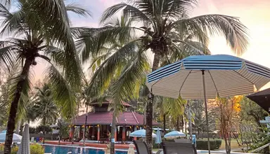 Palm Galleria Resort