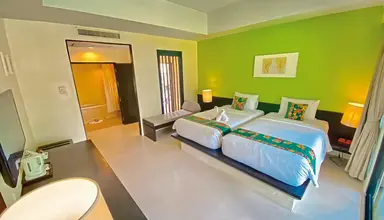 Palm Galleria Resort