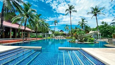 Palm Galleria Resort