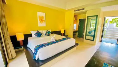 Palm Galleria Resort