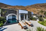 Palm Island Suites