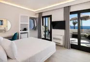 Palm Island Suites