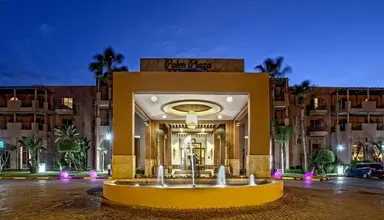 Palm Plaza