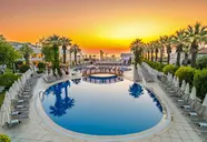 Palm Wings Beach Resort & SPA (Kusadasi)