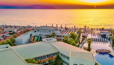 Palm Wings Beach Resort & SPA (Kusadasi)