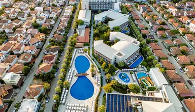 Palm Wings Beach Resort & SPA (Kusadasi)