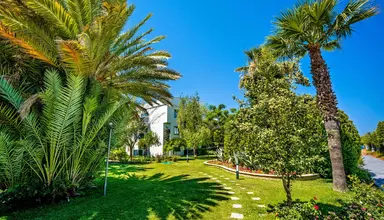 Palm Wings Beach Resort & SPA (Kusadasi)