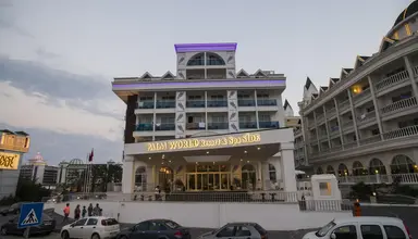 Palm World Resort