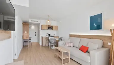 Palmanova Beach Apartments by TRH