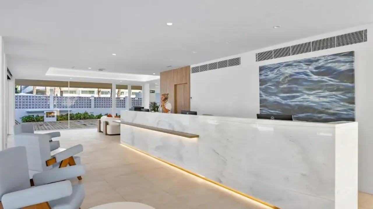 Palmanova Beach Apartments by TRH