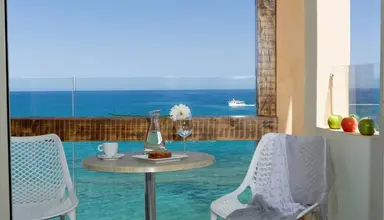Palmera Beach