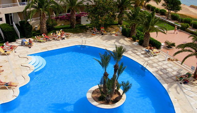 Palmera Beach