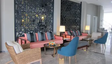 Paloma Marina Suites