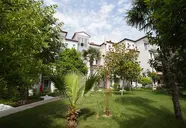 Paloma Marina Suites