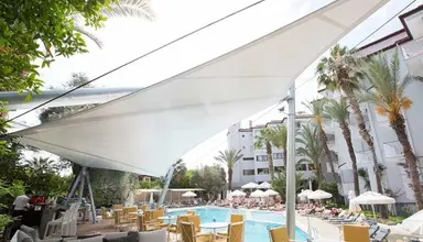 Paloma Marina Suites