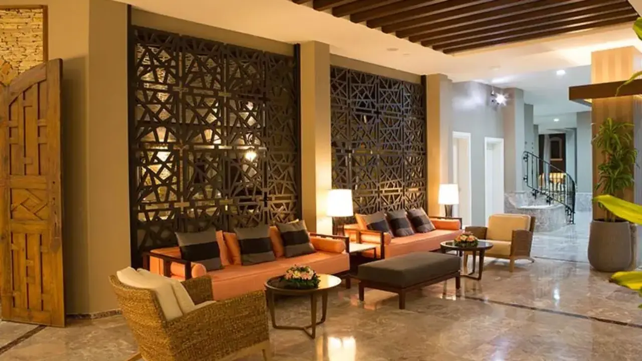 Paloma Marina Suites