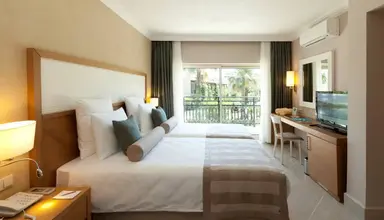 Paloma Oceana Resort