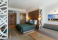 Paloma Oceana Resort