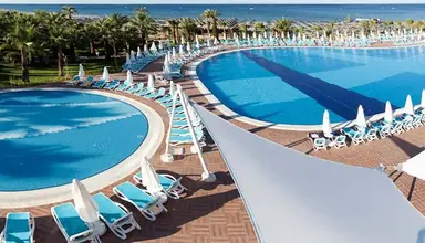 Paloma Oceana Resort