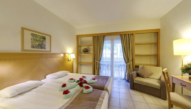 Paloma Paradise Beach