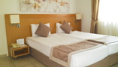 Paloma Paradise Beach