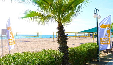 Paloma Paradise Beach