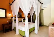 Palumbo Mnemba View Resort