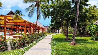 Palumbo Reef Resort