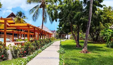 Palumbo Reef Resort