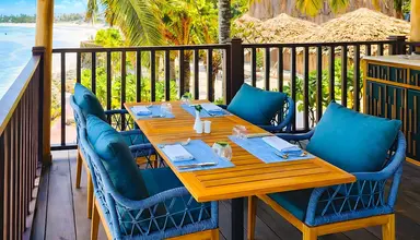 Palumbo Reef Resort