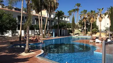 Pambos Napa Rocks